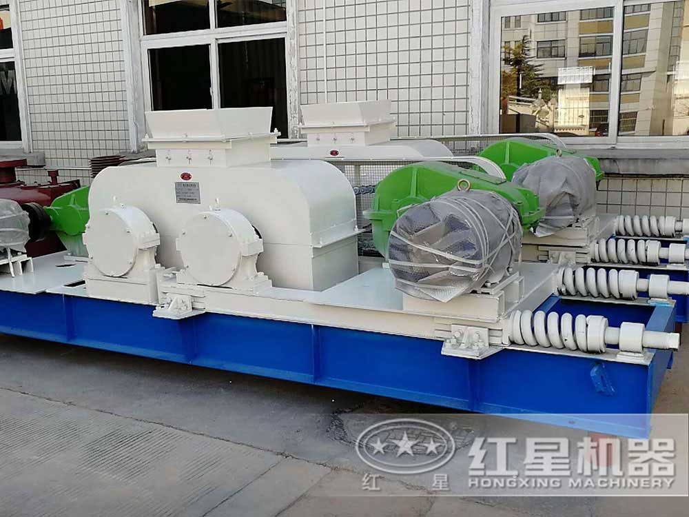 四輥破碎機效能高作業(yè)、噪音小