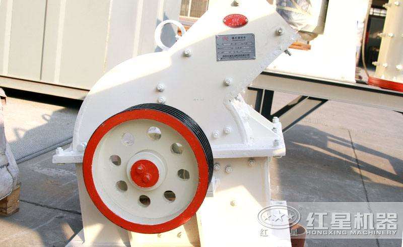 多種型號錘式破碎機，不同產量，可滿足用戶不同需求
