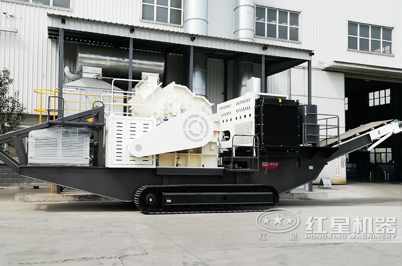 小型移動治沙機圖片，履帶式